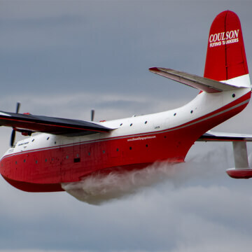 The Hawaii Mars relieves itself on the AirVenture crowd.