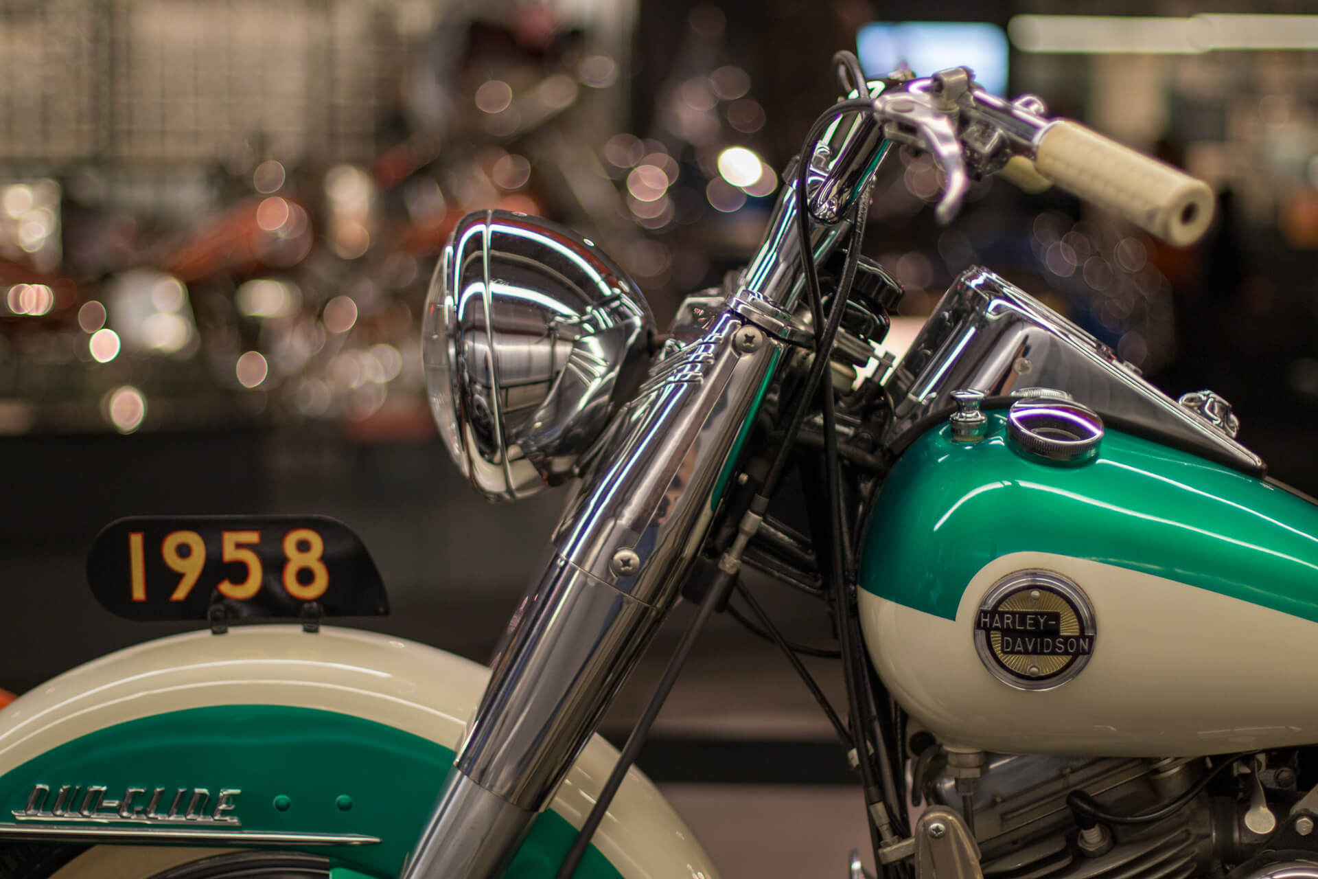 Beautiful two-tone Big Twin 1958 Harley Duo Glide.