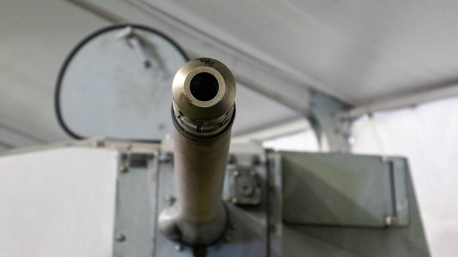 Exterior view of the Mark 46 Mod II 30 mm Gun Weapon System.